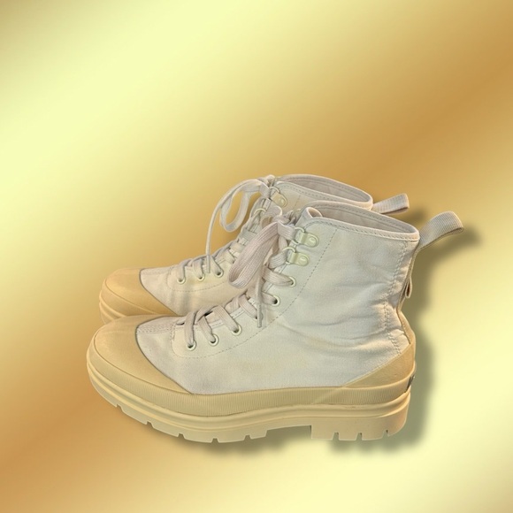 Everlane Women’s Cotton Canvas Gum Sole Utility Boot in White & Cream Size 8.5 - Picture 8 of 16